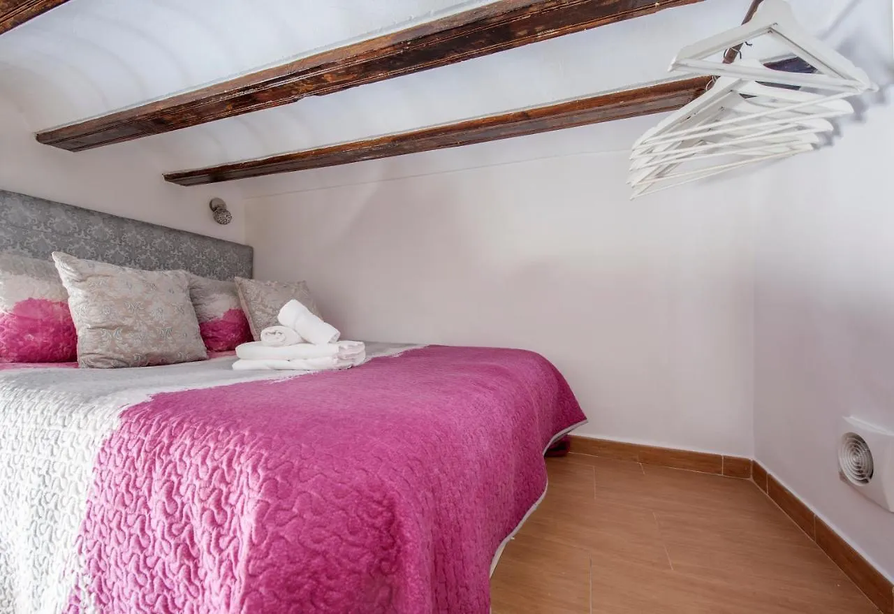 Santa Clara Chic Apartment Sewilla 0*,  Hiszpania